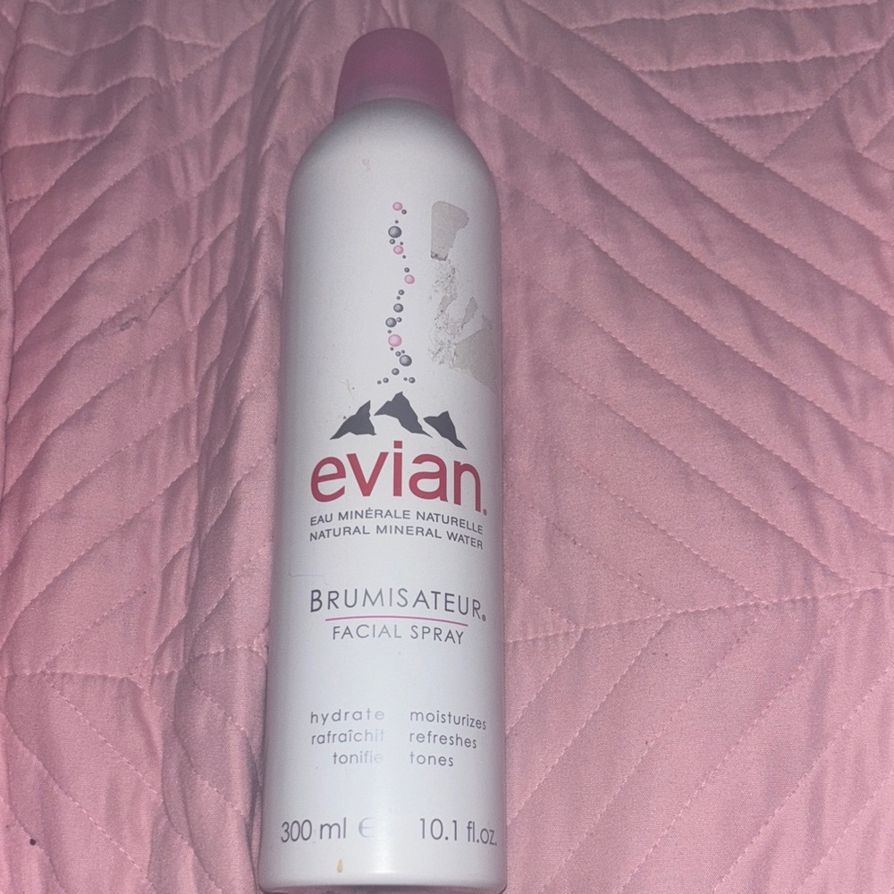 Evian Facial Spray